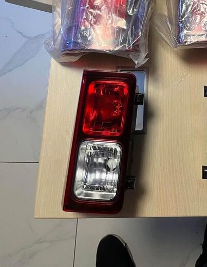 Feux Antibrouillard DROITE Renault Trafic III 2014-